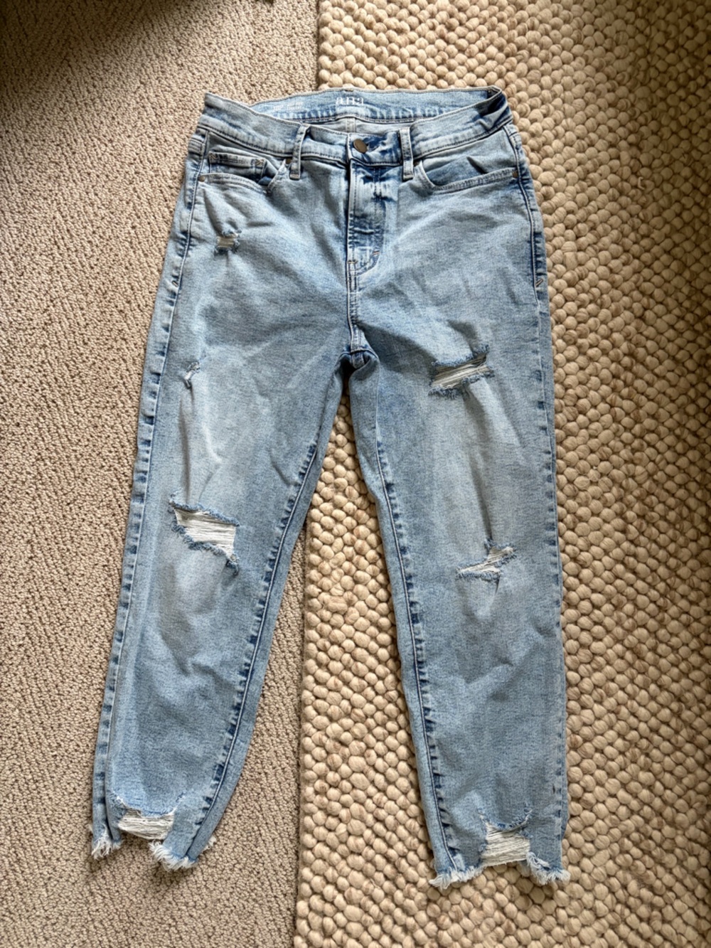 a.n.a Light Blue High-Rise Distressed Women's Jeans